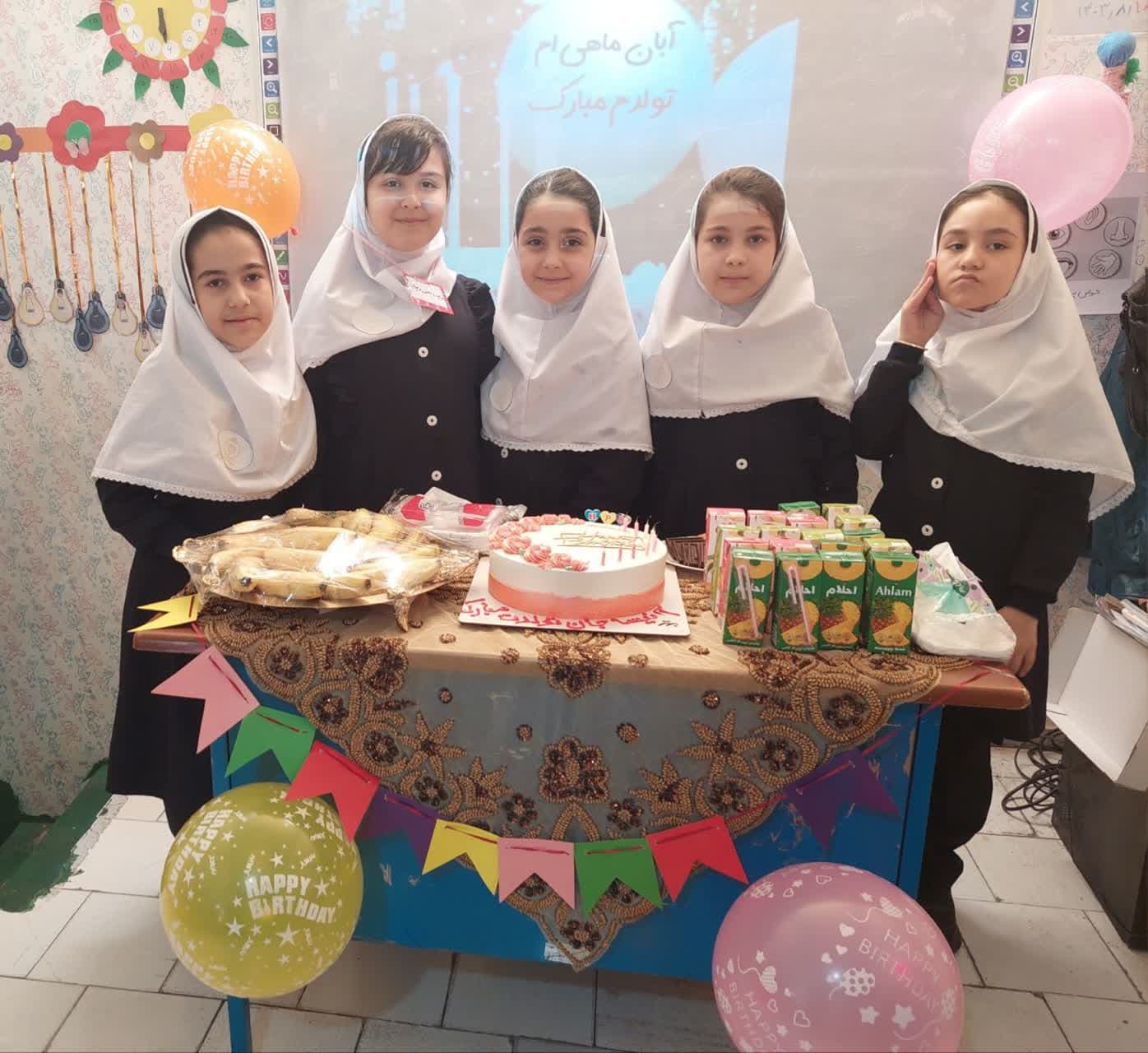 پیش دبستان و دبستان دخترانه تمام هوشمند ستارگان نرگس